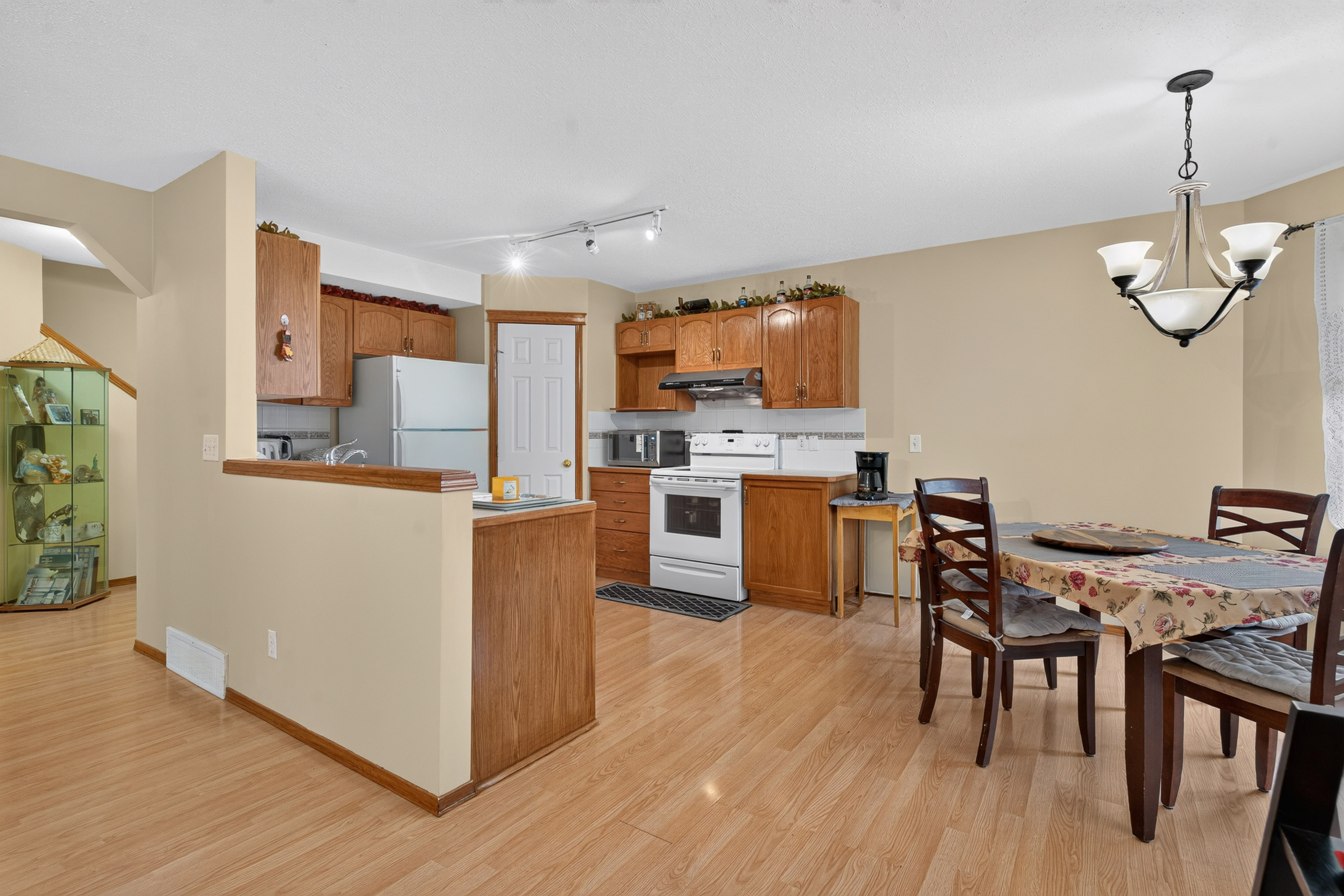 45 Arbour Crest Terrace